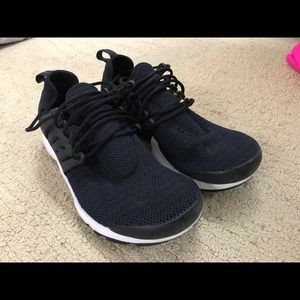 Black Women’s Nike Presto
